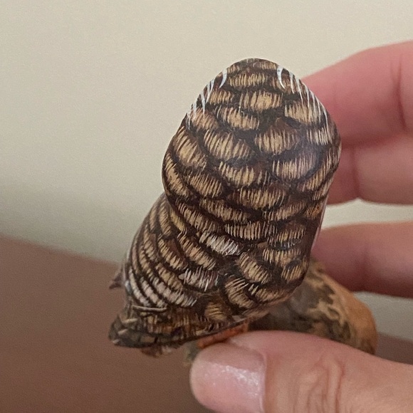 John Madison Woodcarved Spotted Owl Hand Carved And Hand Painted - Picture 5 of 8